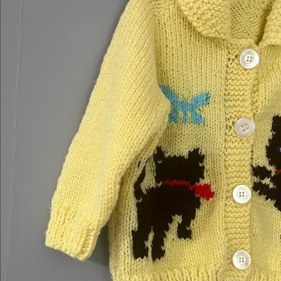 Yellow Knit Cardigan with Dog Design - Picture 3 of 5